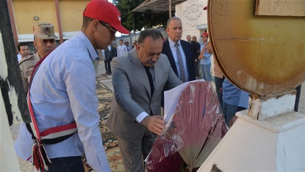 محافظ أسيوط