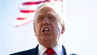 ترامب يثير الجدل مجددًا بتصريحات غريبة في احتفال البحرية الأمريكية.. وتزايد الشكوك بشأن صحته العقلية