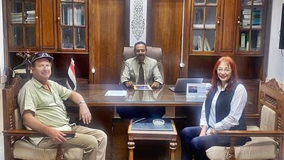 رئيس قطاع الآثار الإسلامية يجتمع بممثلي مركز البحوث الأمريكي لبحث التعاون في الترميم