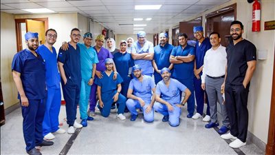  فريق طبي بالمستشفى الجامعي بأسيوط ينجح في إجراء أول جراحة للتحفيز العميق للمخ لمرضى الشلل الرعاش