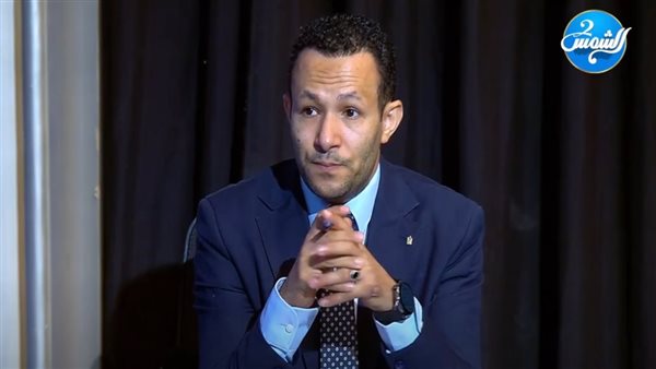 الكاتب الصحفي فتحي