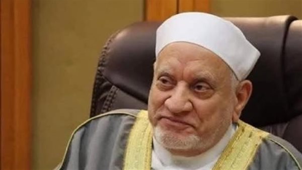 أحمد عمر هاشم 