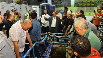 محافظ أسيوط يتابع أعمال إصلاح كسر مفاجئ بمحطة المراغي للصرف الصحي ويوجه بتكثيف الجهود لسرعة الانتهاء من الأعمال