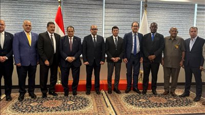 وزير الرياضة يعقد اجتماعا تحضيريا لتوقيع مذكرة تفاهم بين الأنوكا والأوكسا والاتحاد الإفريقي السياسي