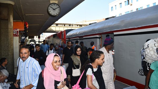 استمرار نقل السودانيين