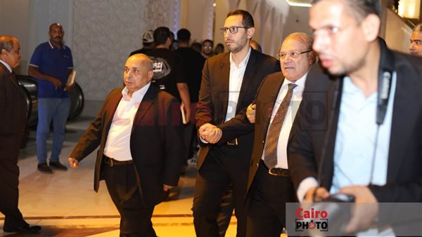 رجل الأعمال حسن راتب