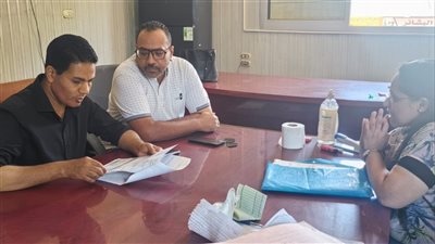 وكيل صحة الأقصر يتفقد إدارة أرمنت ويوجه برفع كفاءة الخدمات وتحسين مؤشرات الأداء الصحي