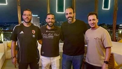 علي معلول يظهر رفقة طبيب الأهلي في القاهرة| تفاصيل