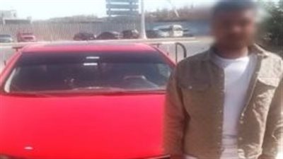 التحقيق مع طالب تعدى على شخص بالسب والتلويح بإشارات مخلة في القاهرة