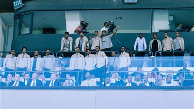 نجوم يد الأهلي يدعمون منتخب مصر من المدرجات في المغرب ويحتفلون بالتأهل للمونديال