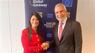 وزيرة التخطيط تبحث مع مسئول بالمفوضية الأوروبية تمويل بقيمة 1.8 مليار يورو