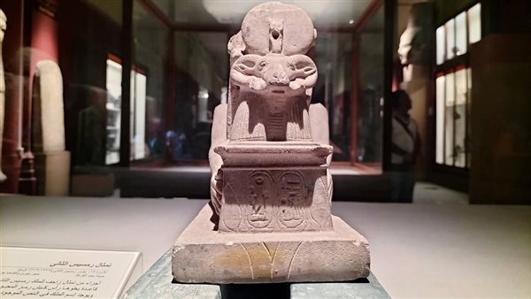 القطعة الأثرية 