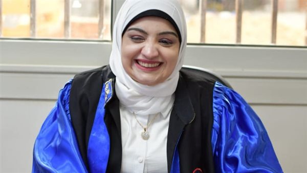 الدكتورة أسماء 