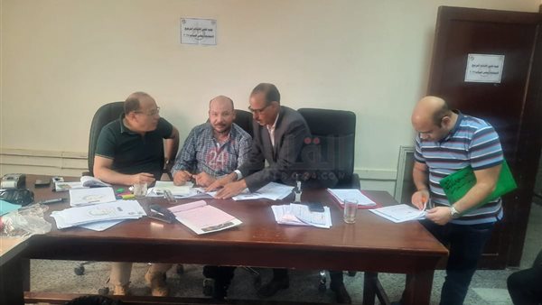 لجنه تلقي طلبات الترشح