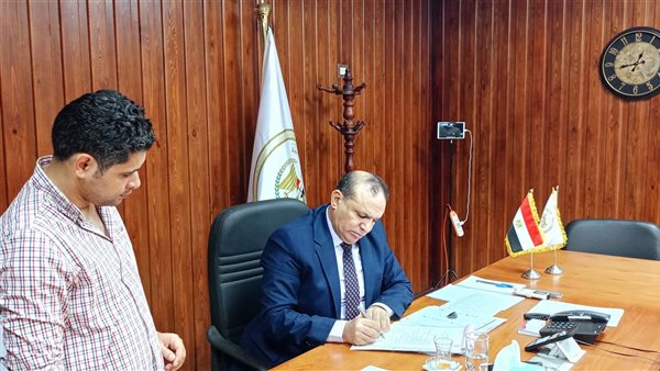 رئيس لجنة تلقي طلبات