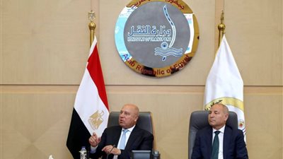 وزير الصناعة: حوافز استثنائية لدعم زيادة إنتاج الأسمنت وضبط الأسعار في السوق المحلية