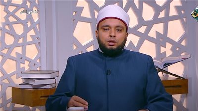 أمين الفتوى: لا حرج في متابعة الأبراج للتسلية.. وشفاعة الابن الذي لم يبلغ البلوغ مؤكدة