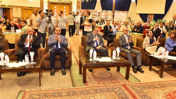 محافظ أسيوط