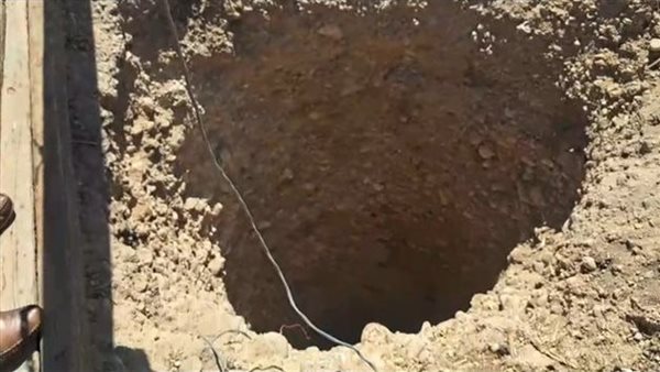 حفرة للتنقيب عن الآثار