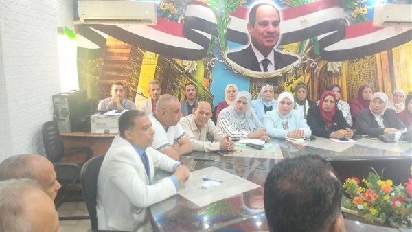 اجتماع قيادات تعليم