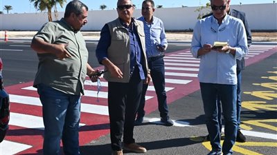  محافظ جنوب سيناء يتابع الاستعدادات النهائية لاستضافة مراسم توقيع اتفاق غزة بشرم الشيخ