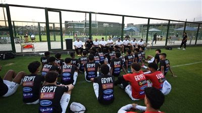 منتخب مصر للشباب مواليد 2007 يواصل تدريباته بقيادة شيتوس.. واجتماع مع علاء نبيل 