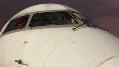 كارثة في الجو.. القصة الكاملة لنجاة بعثة منتخب نيجيريا بعد تهشم زجاج الطائرة