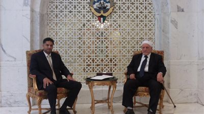 أسرة أحمد عمر هاشم توجه الشكر للرئيس السيسي بعد تعيين نجله بمجلس الشيوخ