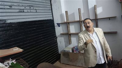 إيقاف تحويل شقة سكنية إلى محل تجاري بدون ترخيص بمصر القديمة| صور