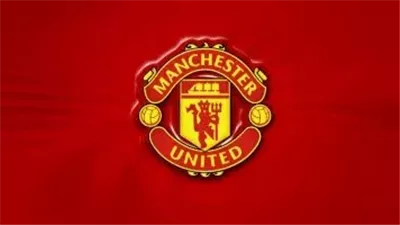 لبحث صفقة الاستحواذ.. مسؤولون إماراتيون يجتمعون مع إدارة مانشستر يونايتد في لندن 