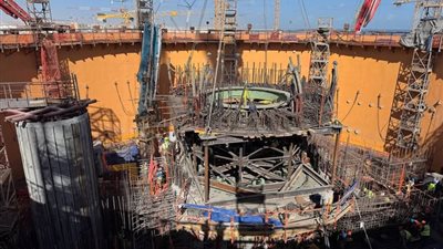 إنجاز هندسي جديد في محطة الضبعة.. الانتهاء من تركيب جملون الدعم الحلقي بالوحدة الأولى