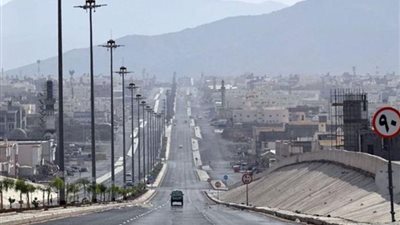 الطقس اليوم في السعودية.. أمطار رعدية على 4 مناطق ورياح مثيرة للغبار