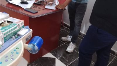 غلق وتشميع 9 منشآت طبية مخالفة خلال حملة مكبرة بالمراغة في سوهاج