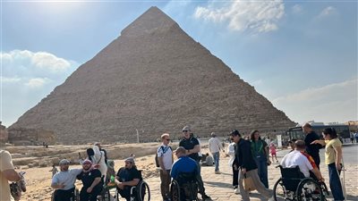 جولة سياحية للمنتخبات المشاركة في بطولة العالم لرفع الأثقال البارالمبية مصر 2025
