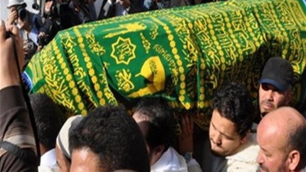 المشي مع الجنازة