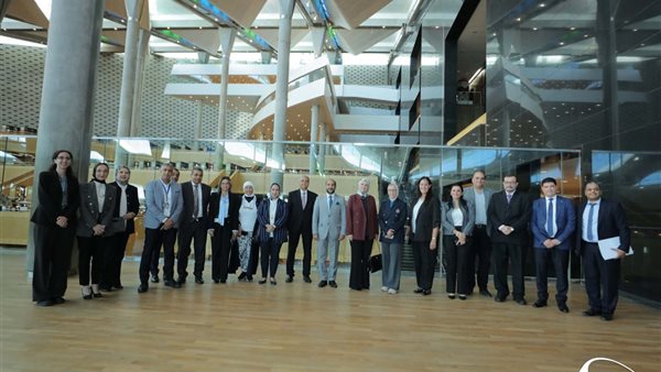 خلال الزيارة