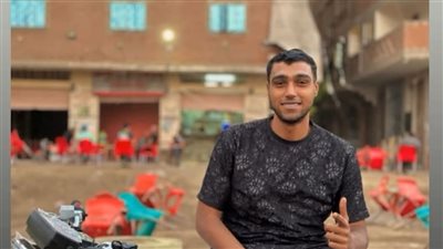 أنهيا حياته وسط الشارع.. تشييع جثمان شاب لقي مصرعه على يد فكهاني ونجله في قليوب 