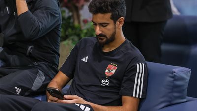تأكيدا لـ القاهرة 24.. الأهلي يُعلن غياب بن رمضان عن مباراة المصري للإجهاد