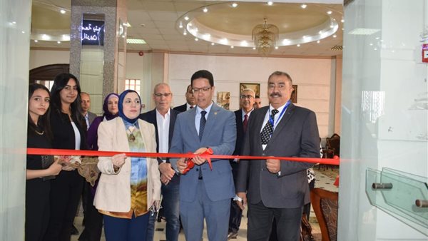 جانب من الإفتتاح