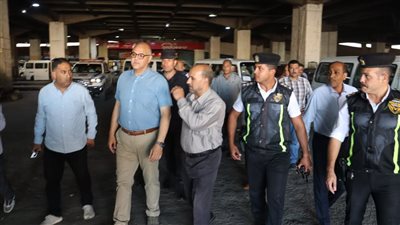 محافظ القليوبية يتابع التزام السائقين بالتعريفة الجديد ويتوعد المخالفين 