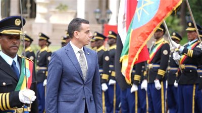 السفير عبيدة الدندراوي يقدّم أوراق اعتماده مندوبًا دائمًا لمصر لدى الاتحاد الإفريقي