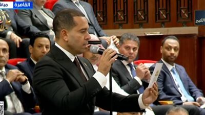 محمد زكي يؤدي اليمين الدستورية عضوا بمجلس الشيوخ