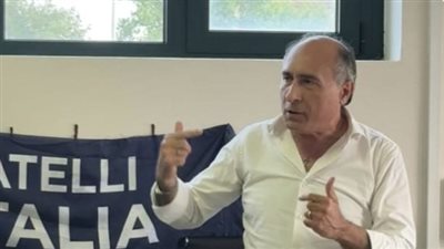 فضيحة سياسية في لاتينا.. وضع إنريكو تييرو القيادي في فراتيلي ديتاليا قيد الإقامة الجبرية بتهم فساد