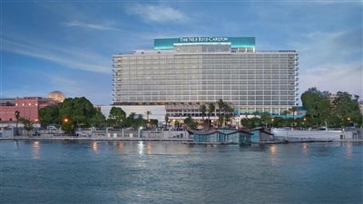 عقد من التميز.. فندق النيل ريتز كارلتون يحتفل بمرور 10 سنوات على إعادة افتتاحه