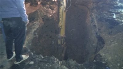 إصلاح كسر ماسورتي مياه بنطاق حي وسط الإسكندرية