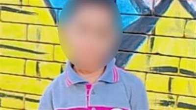 تلميذ بالسويس يصاب بتشنجات بعد حصوله على جرعتين من تطعيم الالتهاب السحائي بالخطأ