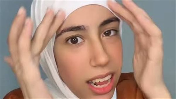 علياء قمرون 