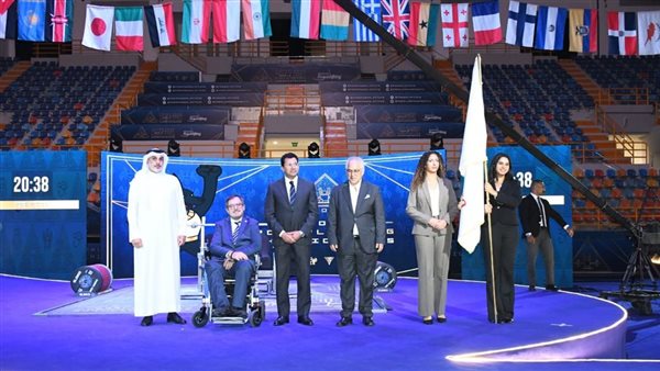 وزير الشباب والرياضة