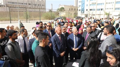 محافظ القاهرة يفتتح ملتقى التوظيف والتدريب بالتعاون مع جامعة حلوان بالأميرية | صور