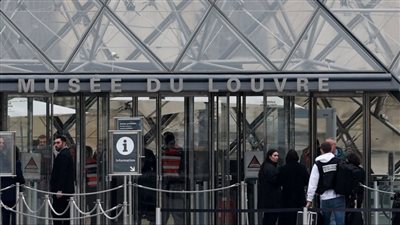 وزير العدل الفرنسي عن سرقة متحف اللوفر: الدولة فشلت في حماية أبرز رموزها الثقافية